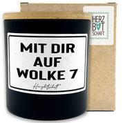 Duftkerze mit Spruch – Mit dir auf Wolke 7 – liebevolles Geschenk, handgemachte Sojakerze im Glas, nachhaltig, optional mit personalisiertem Bambusdeckel