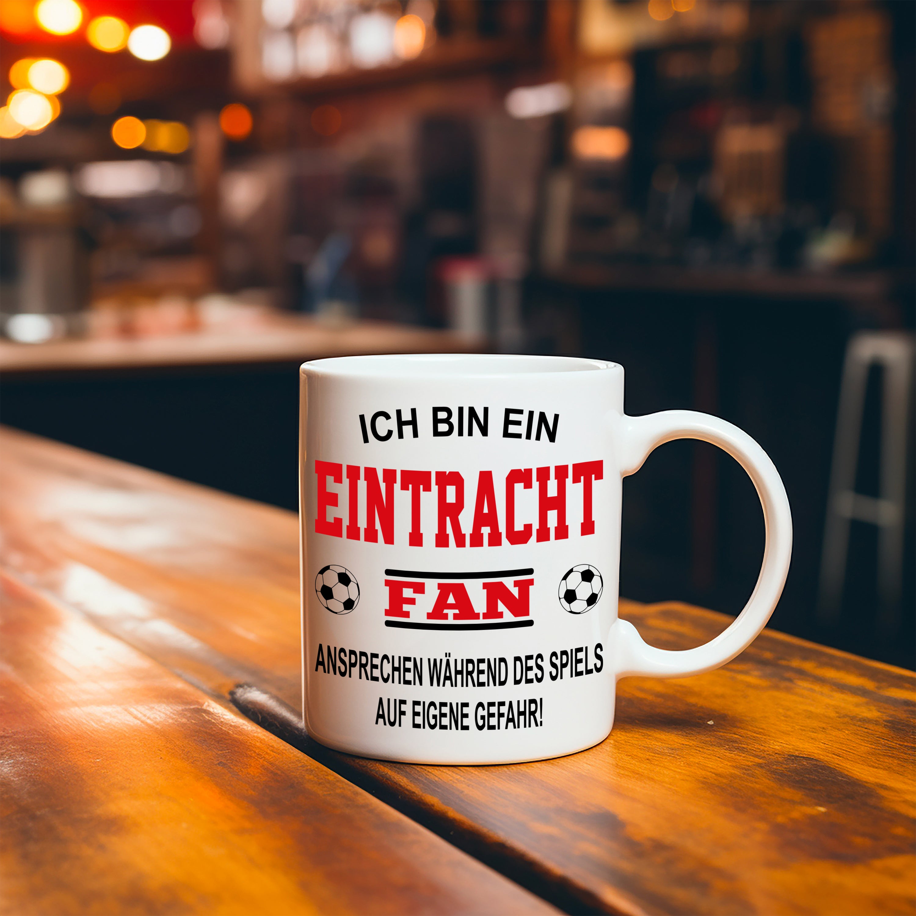 Fussball Tasse | Ich bin ein Eintracht Fan - Ansprechen während des Spiels auf eigene Gefahr | Keramiktasse für Fußballfans