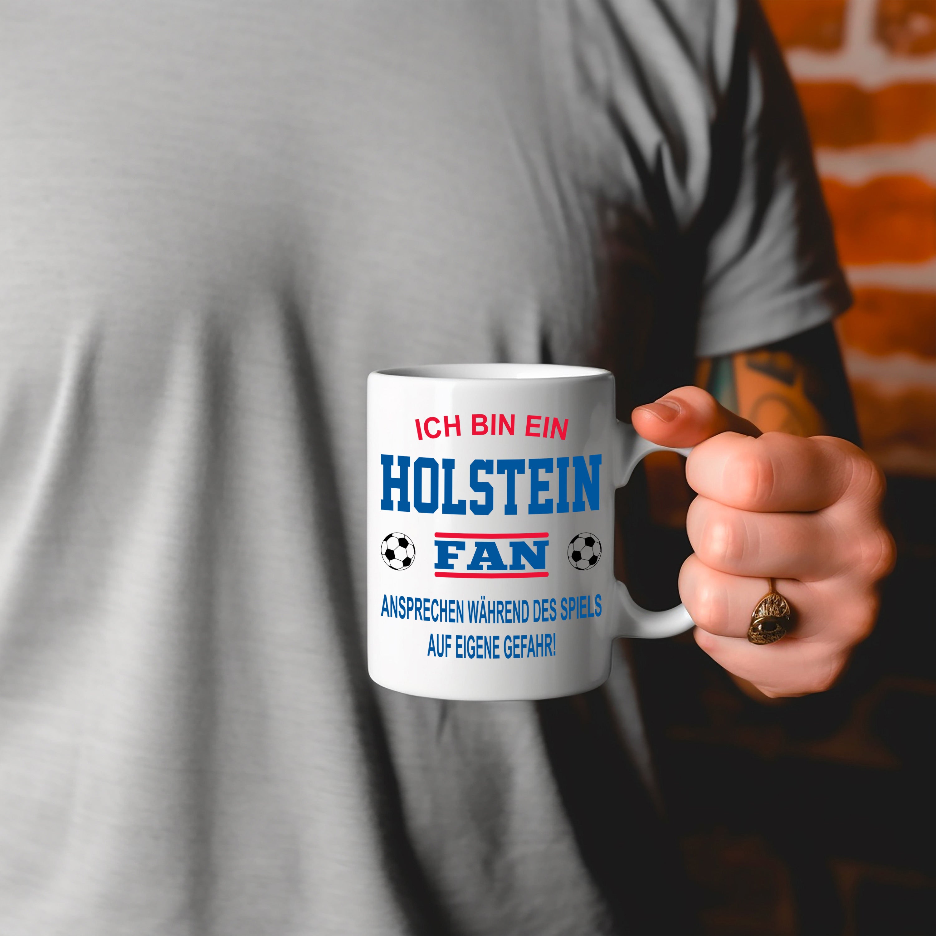 Fussball Tasse | Ich bin ein Holstein Fan - Ansprechen während des Spiels auf eigene Gefahr | Keramiktasse für Fußballfans