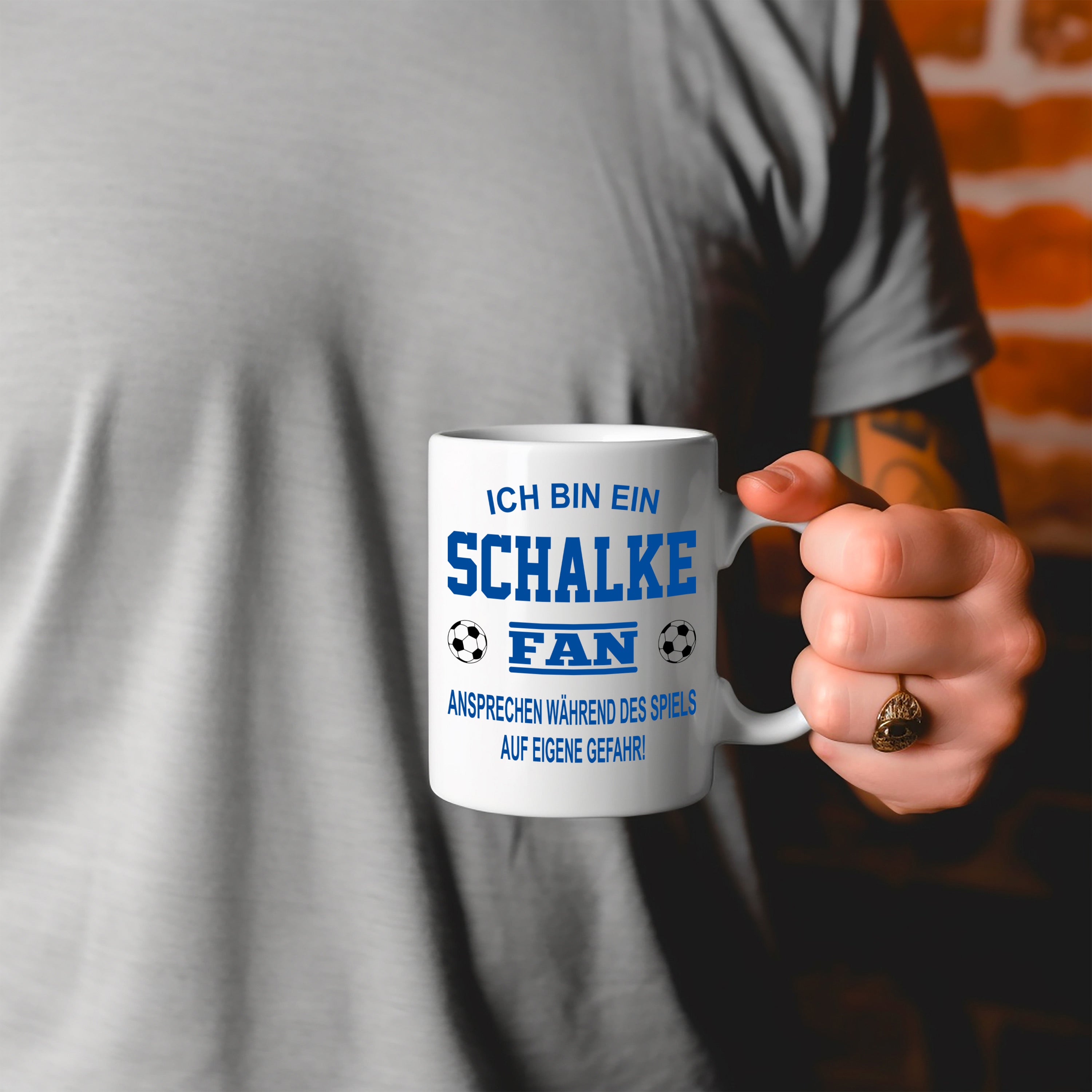 Fussball Tasse | Ich bin ein Schalke Fan - Ansprechen während des Spiels auf eigene Gefahr | Keramiktasse für Fußballfans