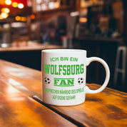 Fussball Tasse | Ich bin ein Wolfsburg Fan - Ansprechen während des Spiels auf eigene Gefahr | Keramiktasse für Fußballfans