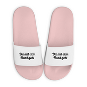 Badelatschen mit Motiv | Die mit dem Hund geht | lustige Badesandalen in vielen Größen und Farben