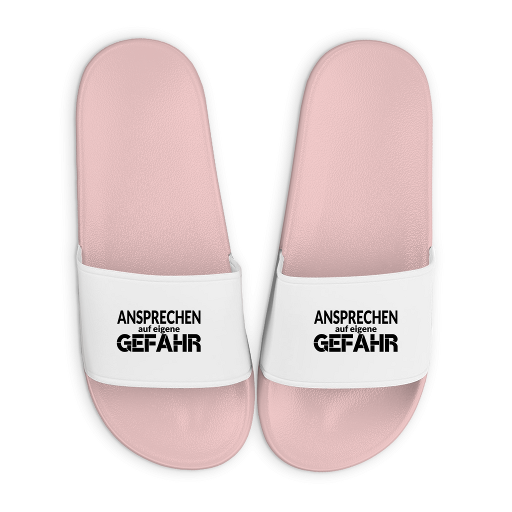 Badelatschen mit Motiv | Ansprechen auf eigene Gefahr | lustige Badesandalen in vielen Größen und Farben