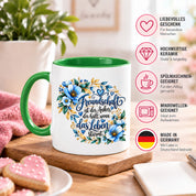 Herzbotschaft Freundschaft Tasse – Freundschaft ist der Anker, der hält, wenn das Leben stürmt – Kaffeetasse mit blauen Blumen und Herzen – Geschenk für beste Freundin, Freund, BFF und Lieblingsmensch – 330 ml