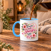 Herzbotschaft Schwester Tasse – Du bist die beste Schwester, wie schön dass es dich gibt – Kaffeetasse 330 ml mit rosa Blumen und Herzen – Geschenk für Schwester zum Geburtstag, Weihnachten, als Dankeschön oder kleine Aufmerksamkeit