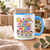 Tasse Erzieherin Geschenk Kleine Menschen große Herzen Kita Kindergarten Dankeschön Pädagogin Geburtstag Weihnachten 330 ml Kindergärtnerin