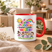 Tasse Erzieherin Geschenk Kleine Menschen große Herzen Kita Kindergarten Dankeschön Pädagogin Geburtstag Weihnachten 330 ml Kindergärtnerin