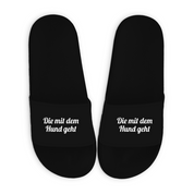 Badelatschen mit Motiv | Die mit dem Hund geht | lustige Badesandalen in vielen Größen und Farben