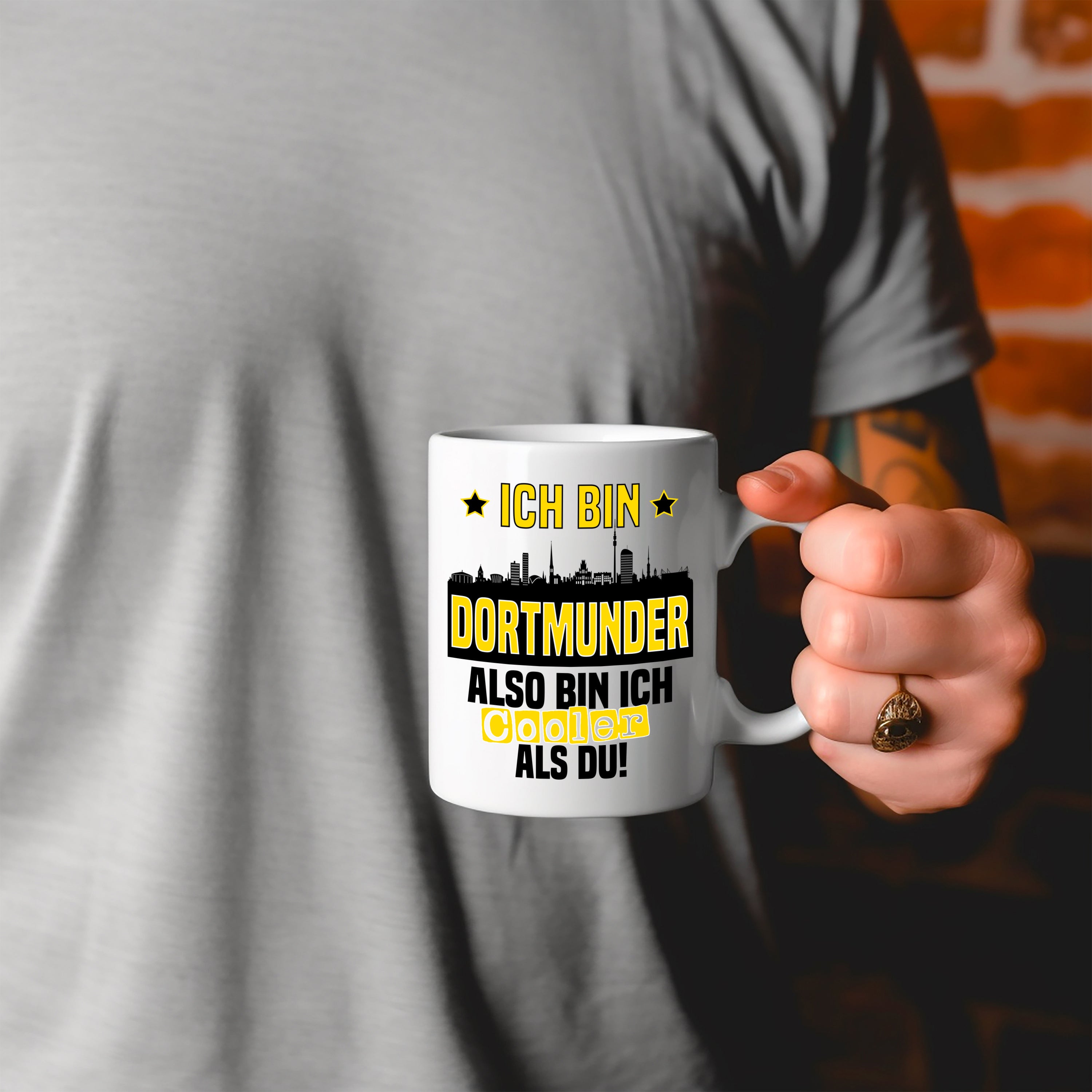 Tasse mit Motiv - Ich bin Dortmunder also bin ich cooler als du! | Fußball Keramiktasse für Dortmund Fan | Skyline deiner Stadt