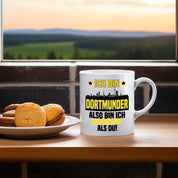 Tasse mit Motiv - Ich bin Dortmunder also bin ich cooler als du! | Fußball Keramiktasse für Dortmund Fan | Skyline deiner Stadt