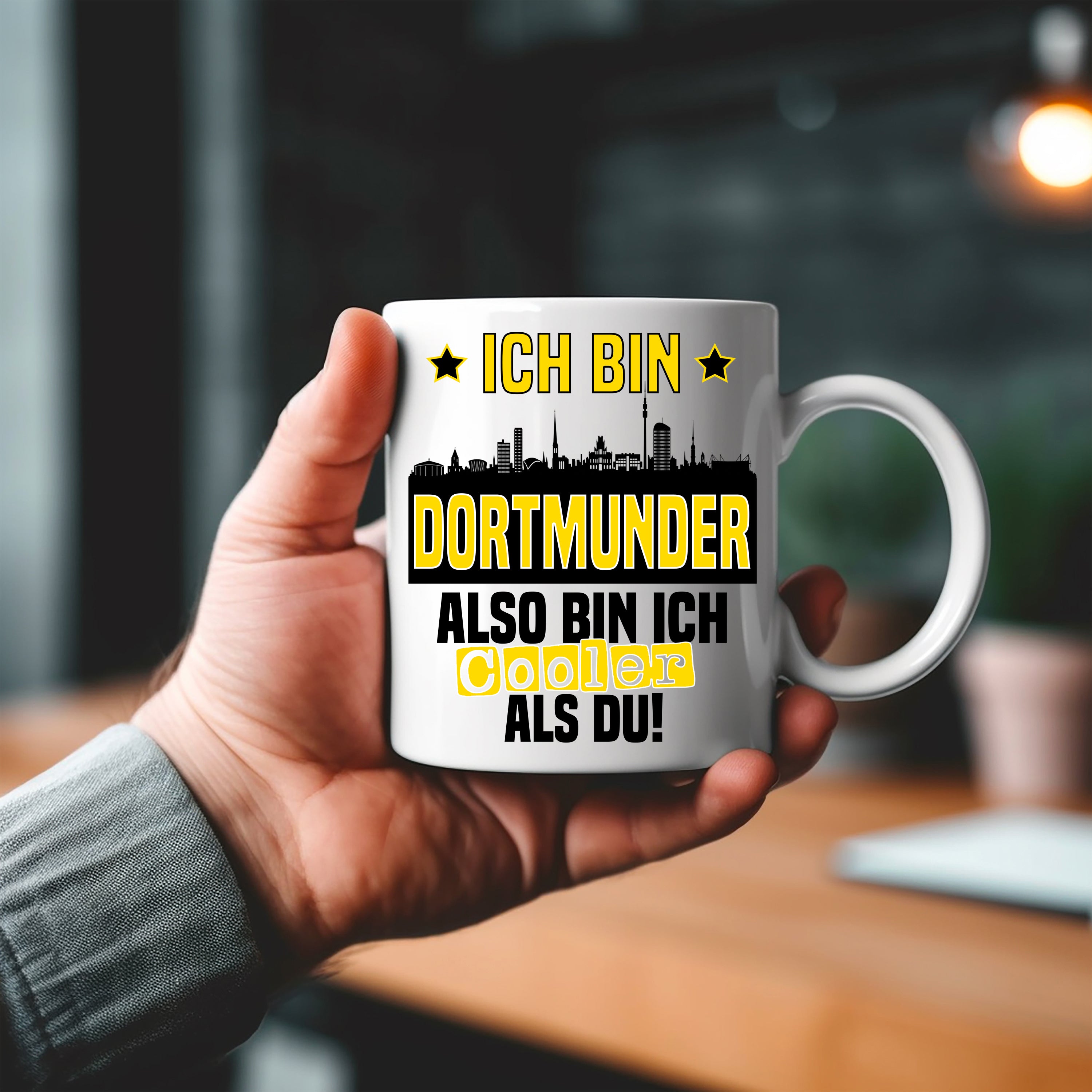 Tasse mit Motiv - Ich bin Dortmunder also bin ich cooler als du! | Fußball Keramiktasse für Dortmund Fan | Skyline deiner Stadt