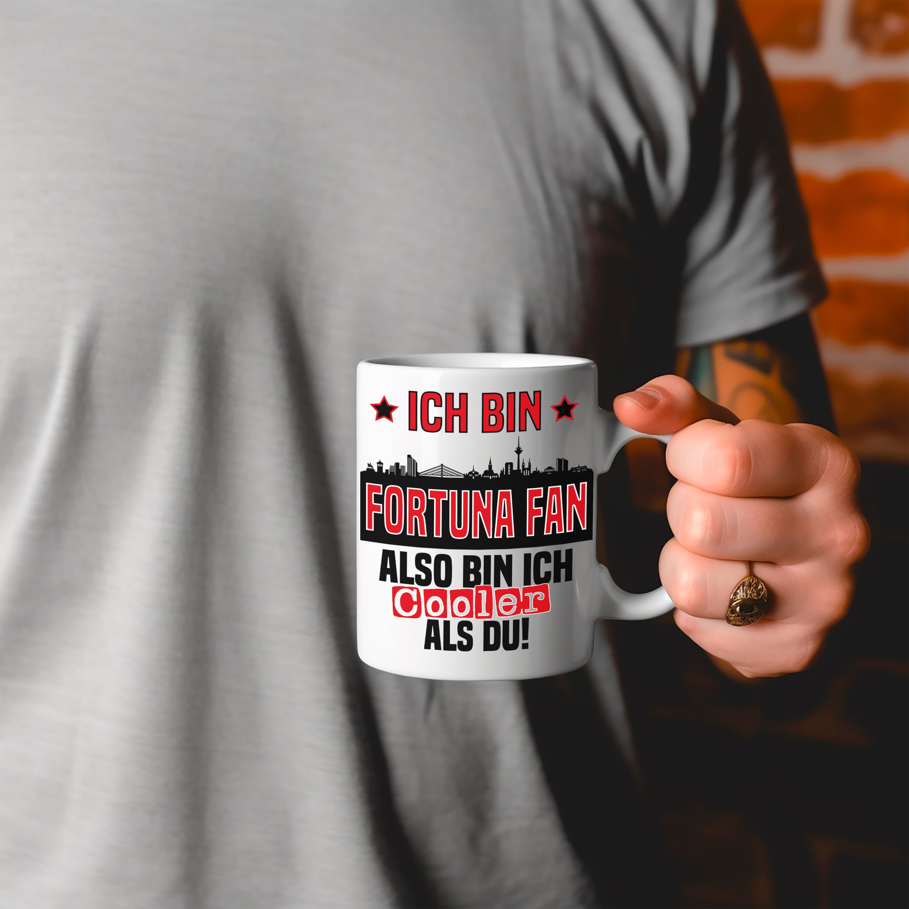 Tasse mit Motiv - Ich bin Fortuna Fan also bin ich cooler als du! | Fußball Keramiktasse für Düsseldorf Fan | Skyline deiner Stadt