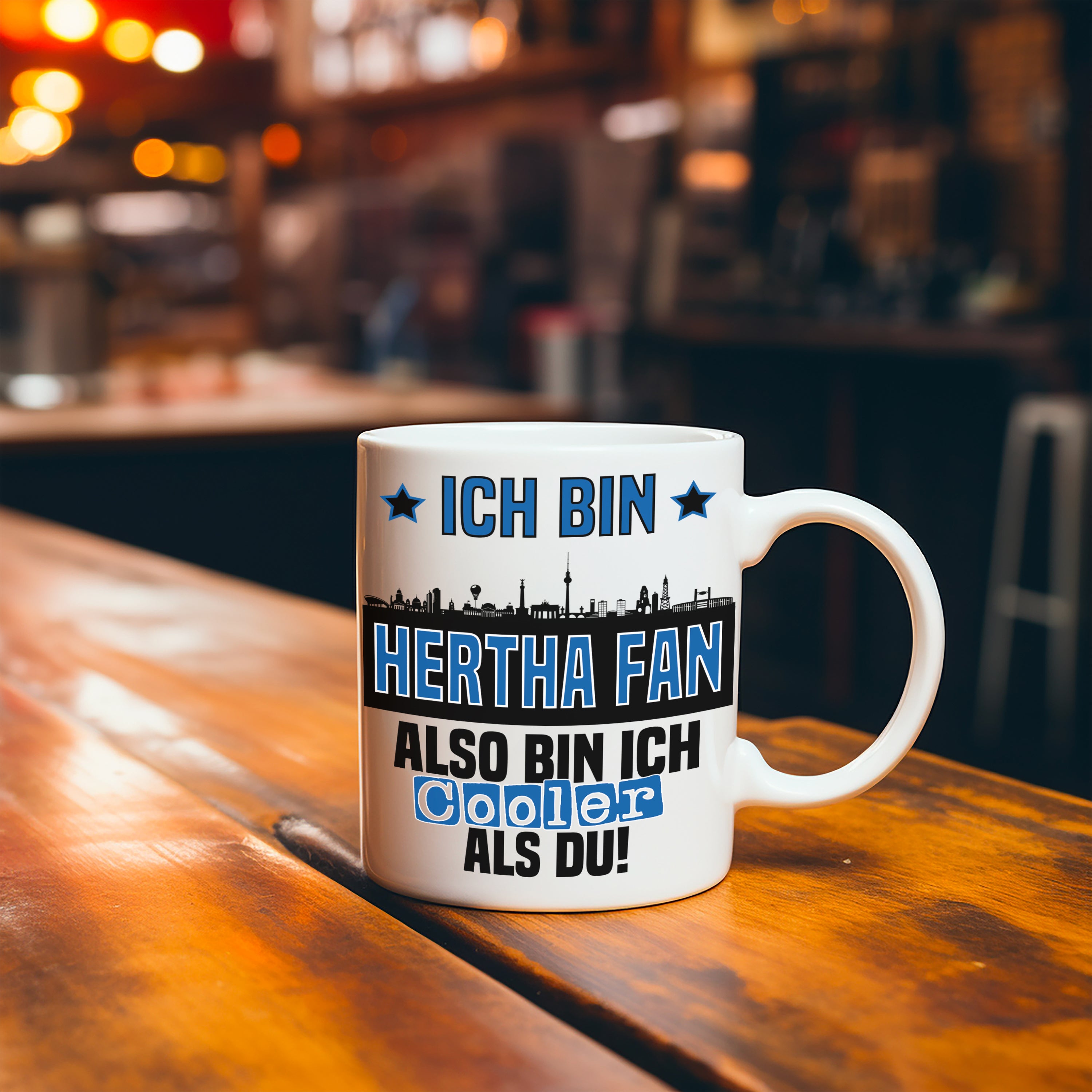 Tasse mit Motiv - Ich bin Hertha Fan also bin ich cooler als du! | Fußball Keramiktasse für BSC Berlin Fan | Skyline deiner Stadt