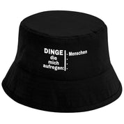 Bucket Hat Schwarz – Dinge die mich aufregen: Menschen – Fischerhut mit Spruch – Unisex Einheitsgröße – Festivalhut / Sonnenhut für Damen & Herren