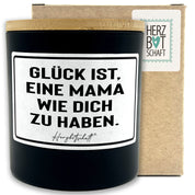Duftkerze mit Spruch – Glück ist, eine Mama wie dich zu haben. – Geschenk für Mama, Muttertag, handgemachte Sojakerze im Glas, nachhaltig, optional mit personalisiertem Bambusdeckel