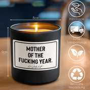 Duftkerze mit Spruch – Mother of the fucking year. – Geschenk für Mama, Muttertag, handgemachte Sojakerze im Glas, nachhaltig, optional mit personalisiertem Bambusdeckel