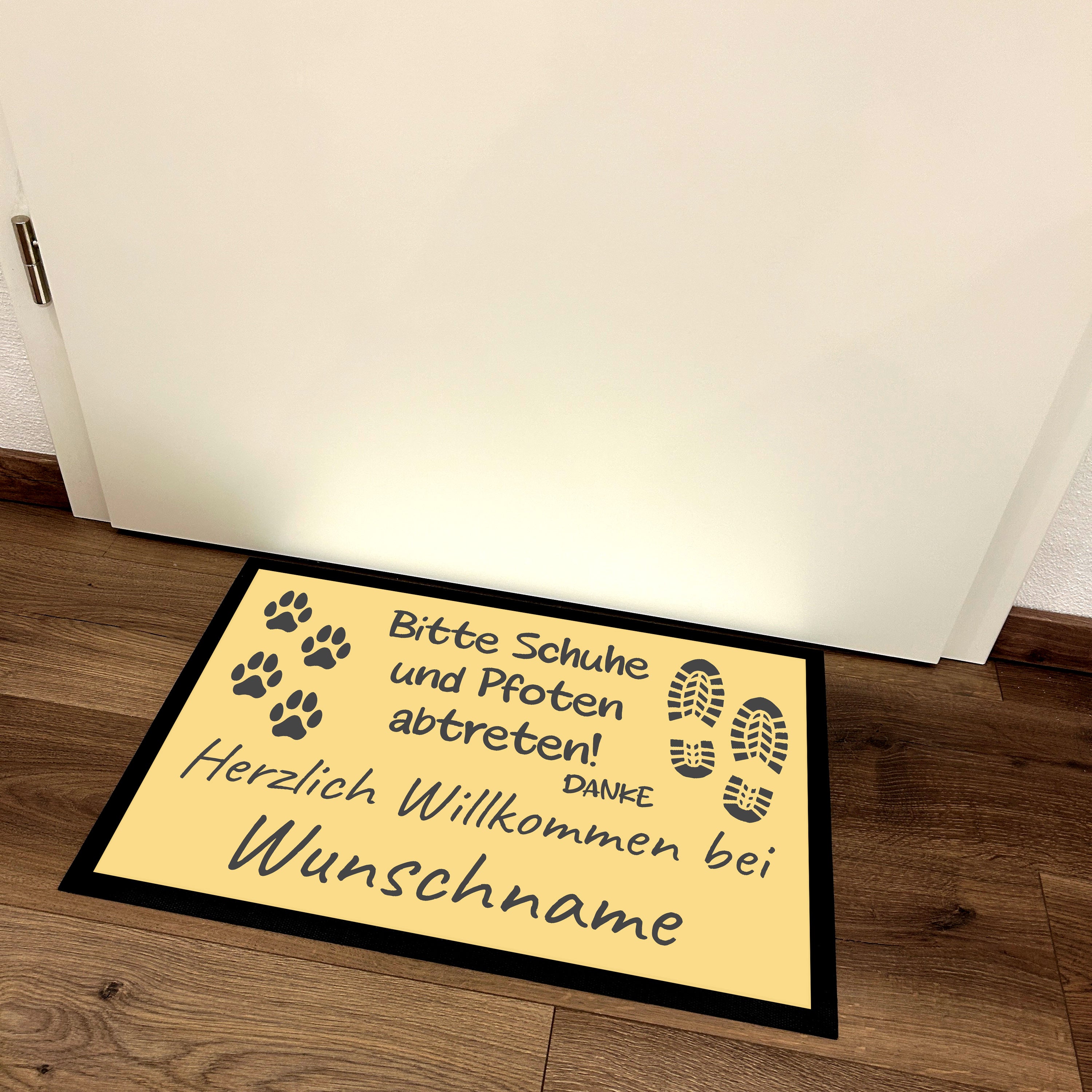 personalisierte Fußmatte mit Wunschname - Bitte Schuhe und Pfoten abtreten! - für innen und außen | 60x40cm