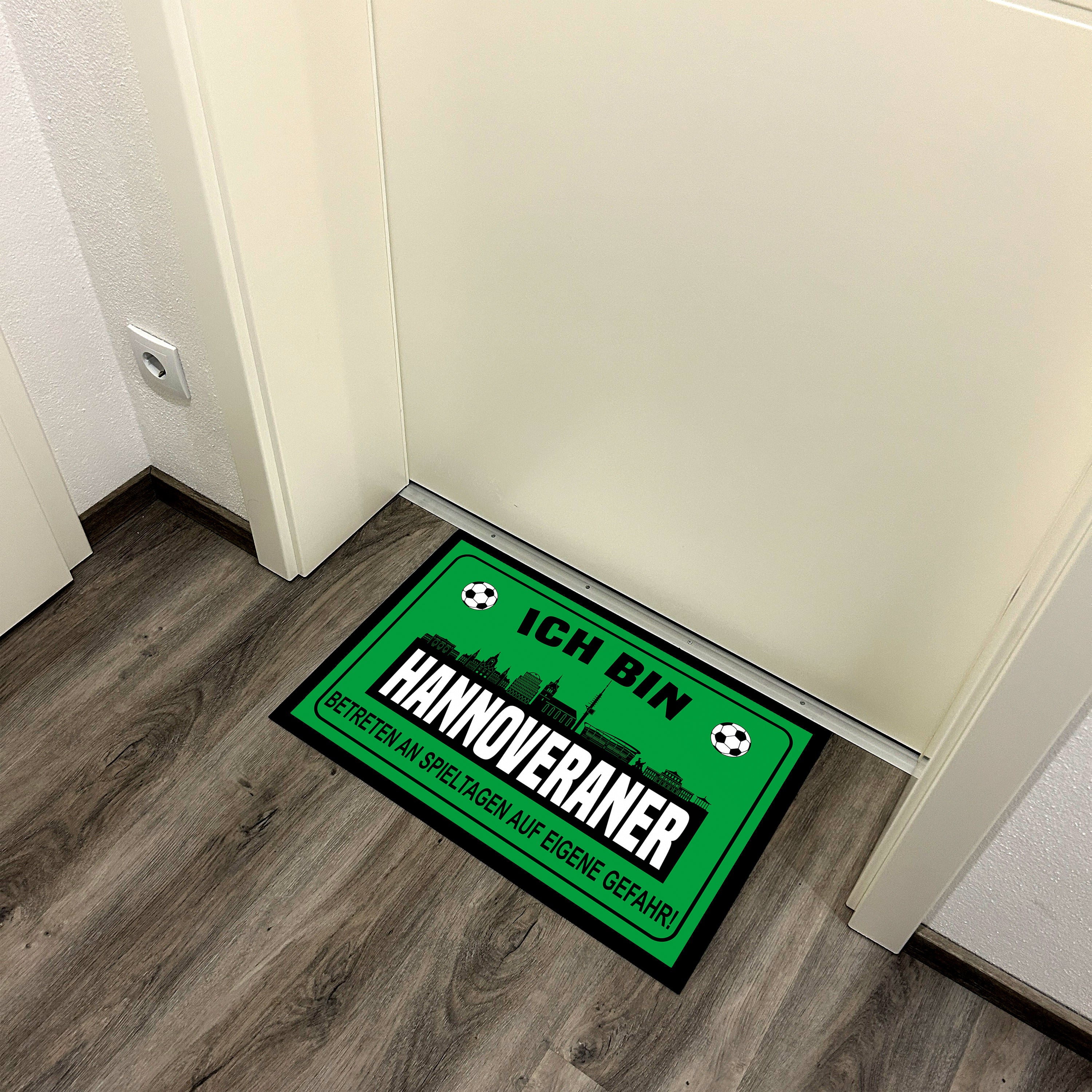 Fußmatte für Fußballfans mit Skyline | 60x40cm | Ich bin Hannoveraner - Betreten an Spieltagen auf eigene Gefahr! | Zeige deine Stadtliebe und Fußballbegeisterung! | für innen und außen