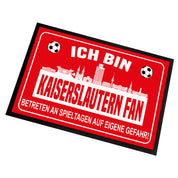 Fußmatte für Fußballfans mit Skyline | 60x40cm | Ich bin Kaiserslautern Fan - Betreten an Spieltagen auf eigene Gefahr! | Zeige deine Stadtliebe und Fußballbegeisterung! | für innen und außen