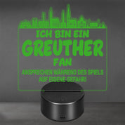 Greuther Fan Fußball LED Nachtlicht – 3D Skyline Design „Ansprechen auf eigene Gefahr“ – RGB Farbwechsel mit Fernbedienung & Touch – Stimmungslicht für die Man Cave – 19x23cm