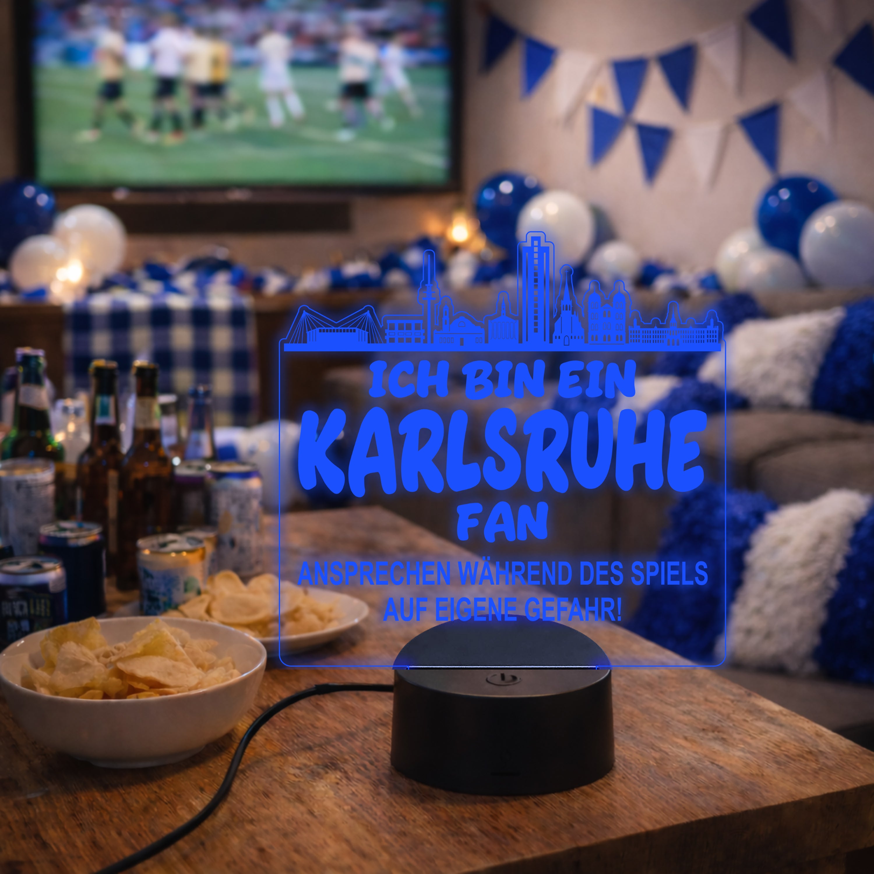 Karlsruhe Fan Fußball LED Nachtlicht – 3D Skyline Design „Ansprechen auf eigene Gefahr“ – RGB Farbwechsel mit Fernbedienung & Touch – Stimmungslicht für die Man Cave – 19x23cm