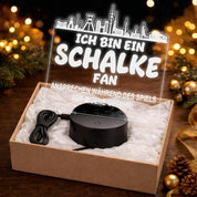 Schalke Fan Fußball LED Nachtlicht – 3D Skyline Design „Ansprechen auf eigene Gefahr“ – RGB Farbwechsel mit Fernbedienung & Touch – Stimmungslicht für die Man Cave – 19x23cm