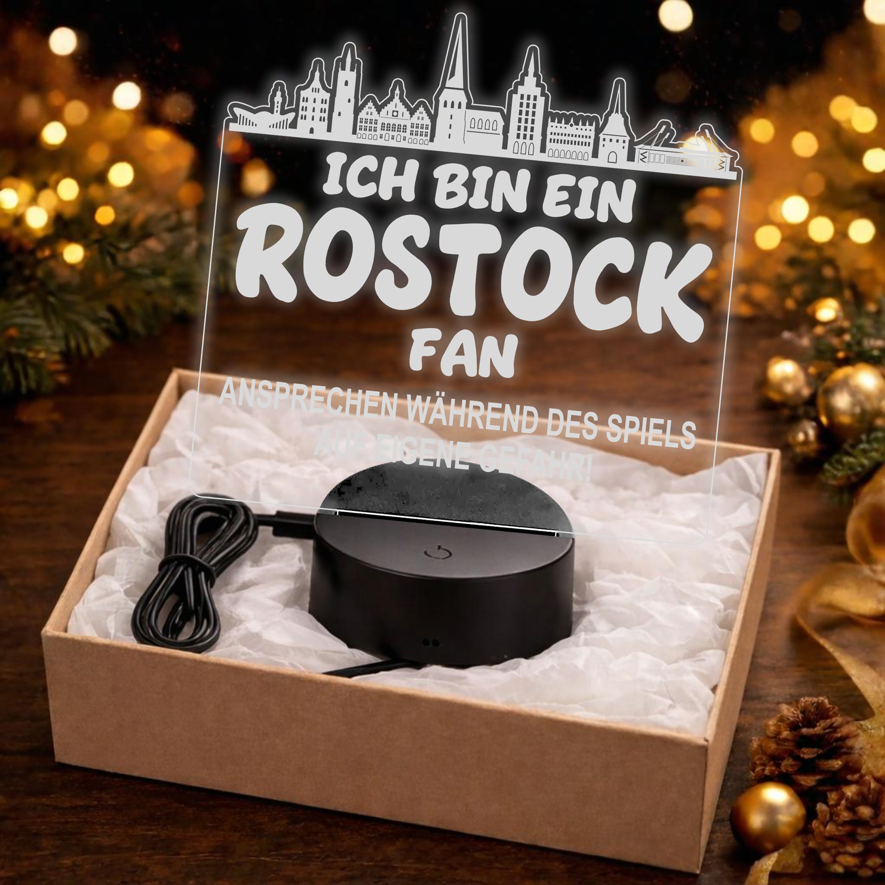 Rostock Fan Fußball LED Nachtlicht – 3D Skyline Design „Ansprechen auf eigene Gefahr“ – RGB Farbwechsel mit Fernbedienung & Touch – Stimmungslicht für die Man Cave – 19x23cm