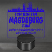 Magdeburg Fan Fußball LED Nachtlicht – 3D Skyline Design „Ansprechen auf eigene Gefahr“ – RGB Farbwechsel mit Fernbedienung & Touch – Stimmungslicht für die Man Cave – 19x23cm