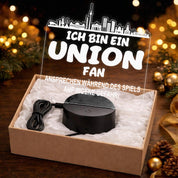 Union Fan Fußball LED Nachtlicht – 3D Skyline Design „Ansprechen auf eigene Gefahr“ – RGB Farbwechsel mit Fernbedienung & Touch – Stimmungslicht für die Man Cave – 19x23cm
