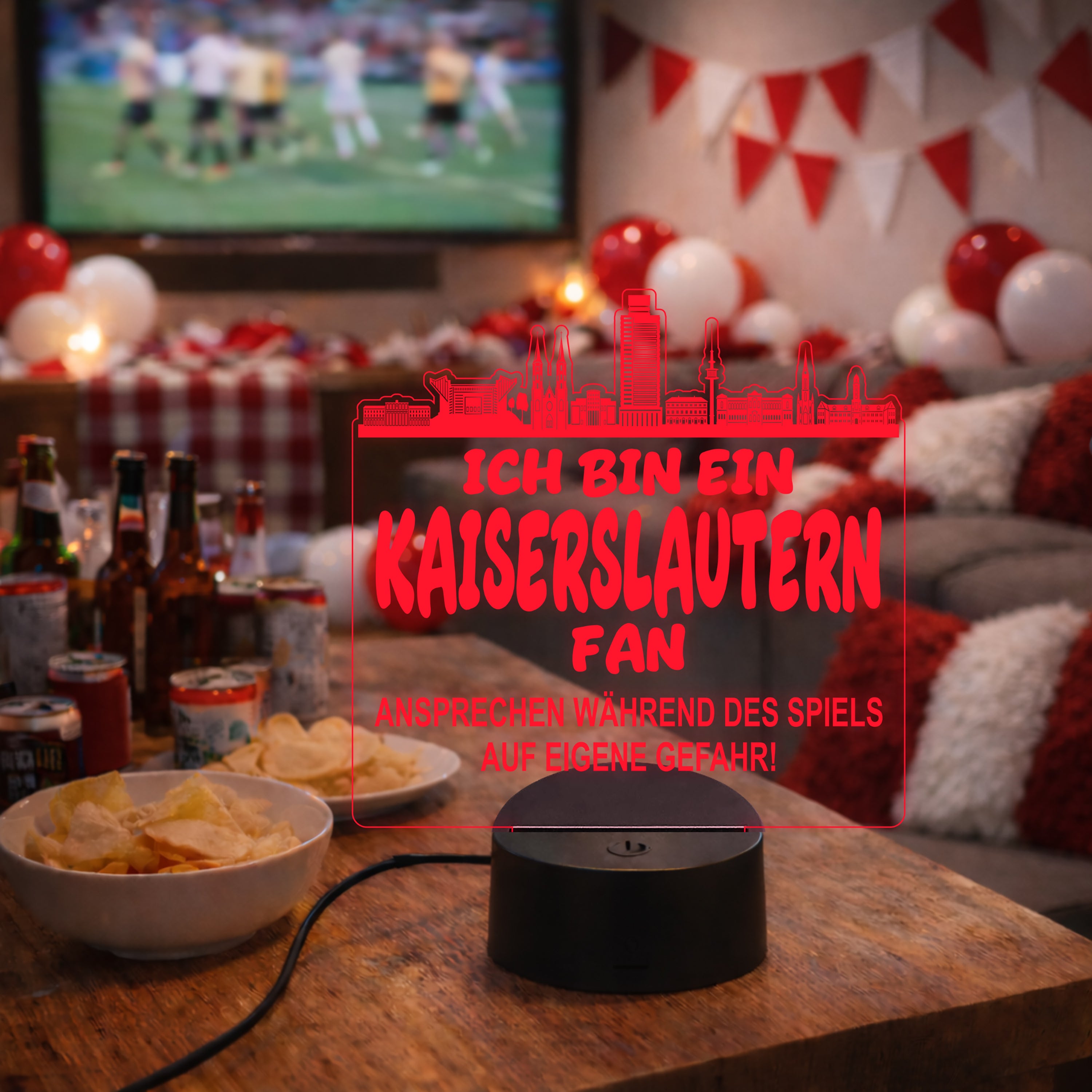 Kaiserslautern Fan Fußball LED Nachtlicht – 3D Skyline Design „Ansprechen auf eigene Gefahr“ – RGB Farbwechsel mit Fernbedienung & Touch – Stimmungslicht für die Man Cave – 19x23cm