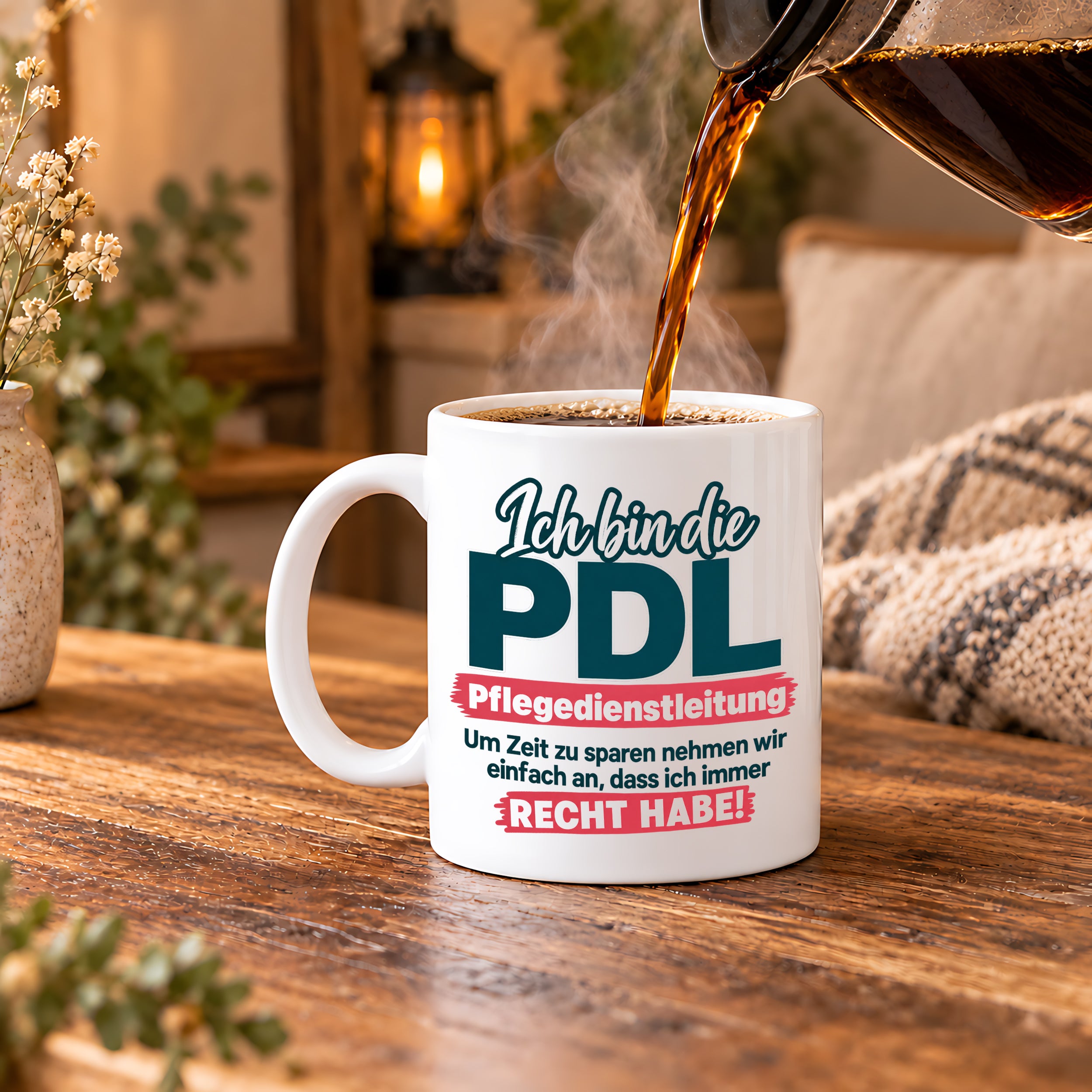PDL Tasse Pflegedienstleitung Geschenk 330 ml Lustiger Spruch Keramiktasse Pflege Leitung Geburtstag Weihnachten Kollegin