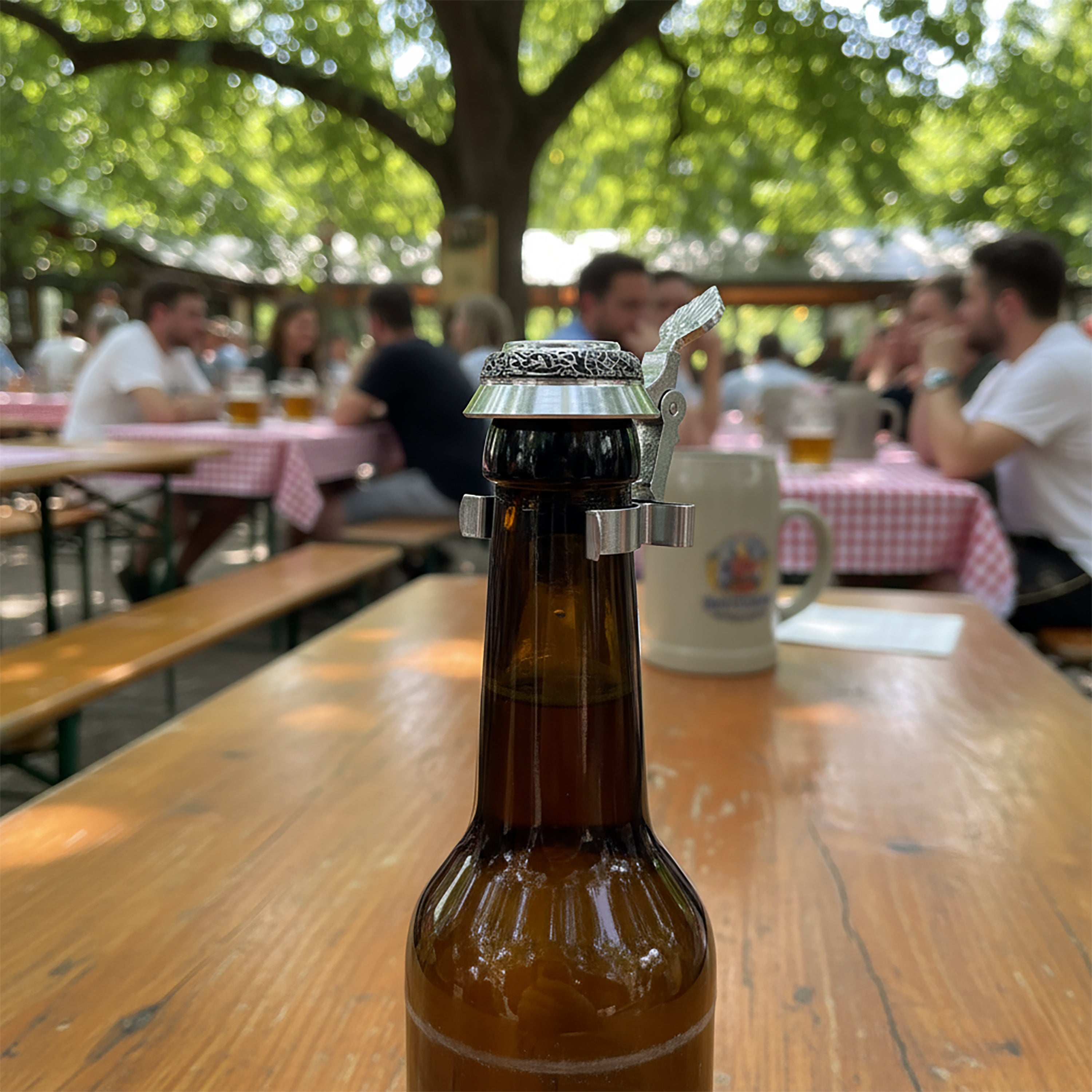 Personalisierter Zinndeckel für Bierflaschen mit Wunschgravur – Handarbeit aus Deutschland – Edler Flaschendeckel aus reinem Zinn